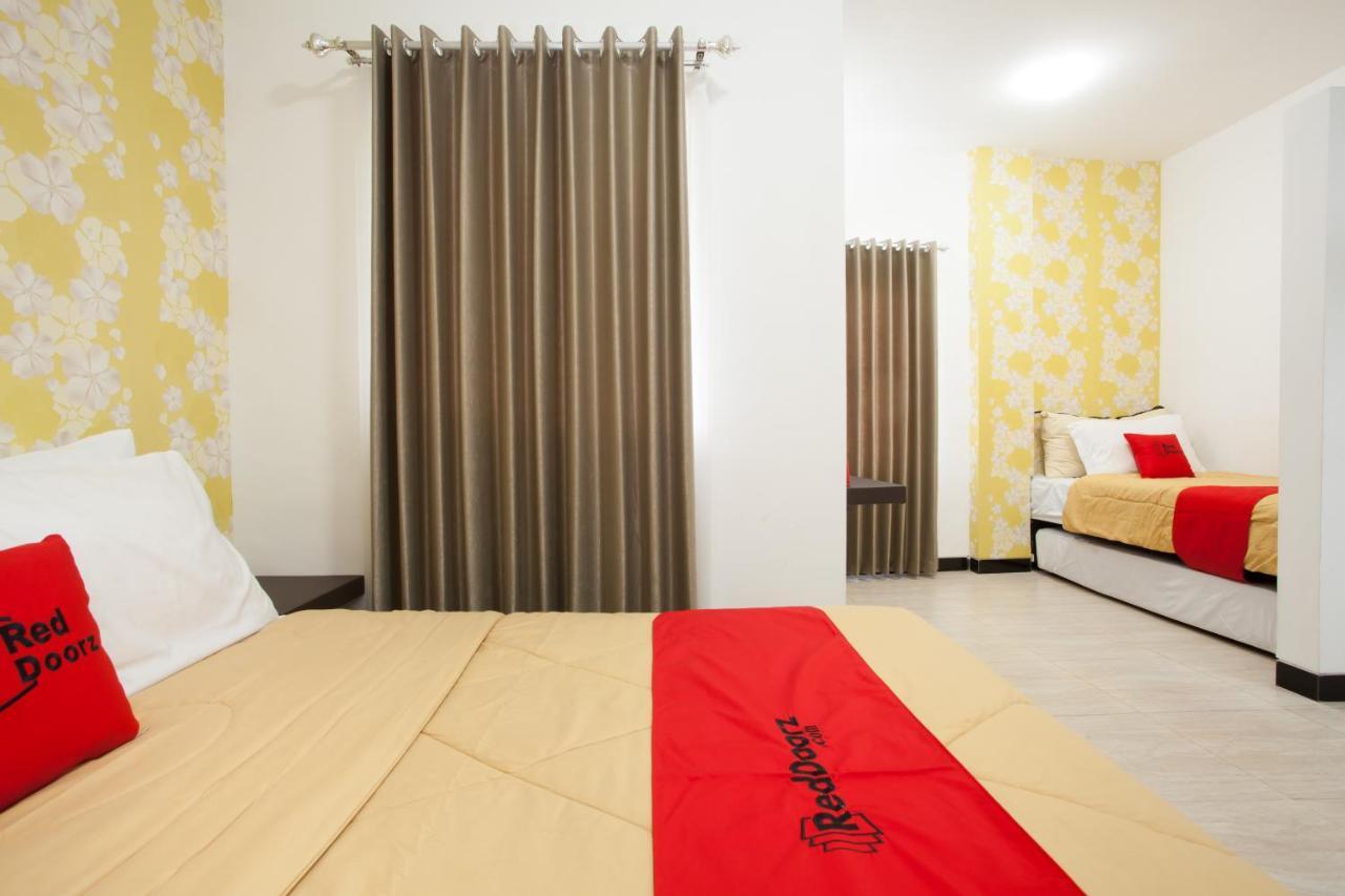 Reddoorz Near Museum Angkut Batu Hotell Batu  Exteriör bild